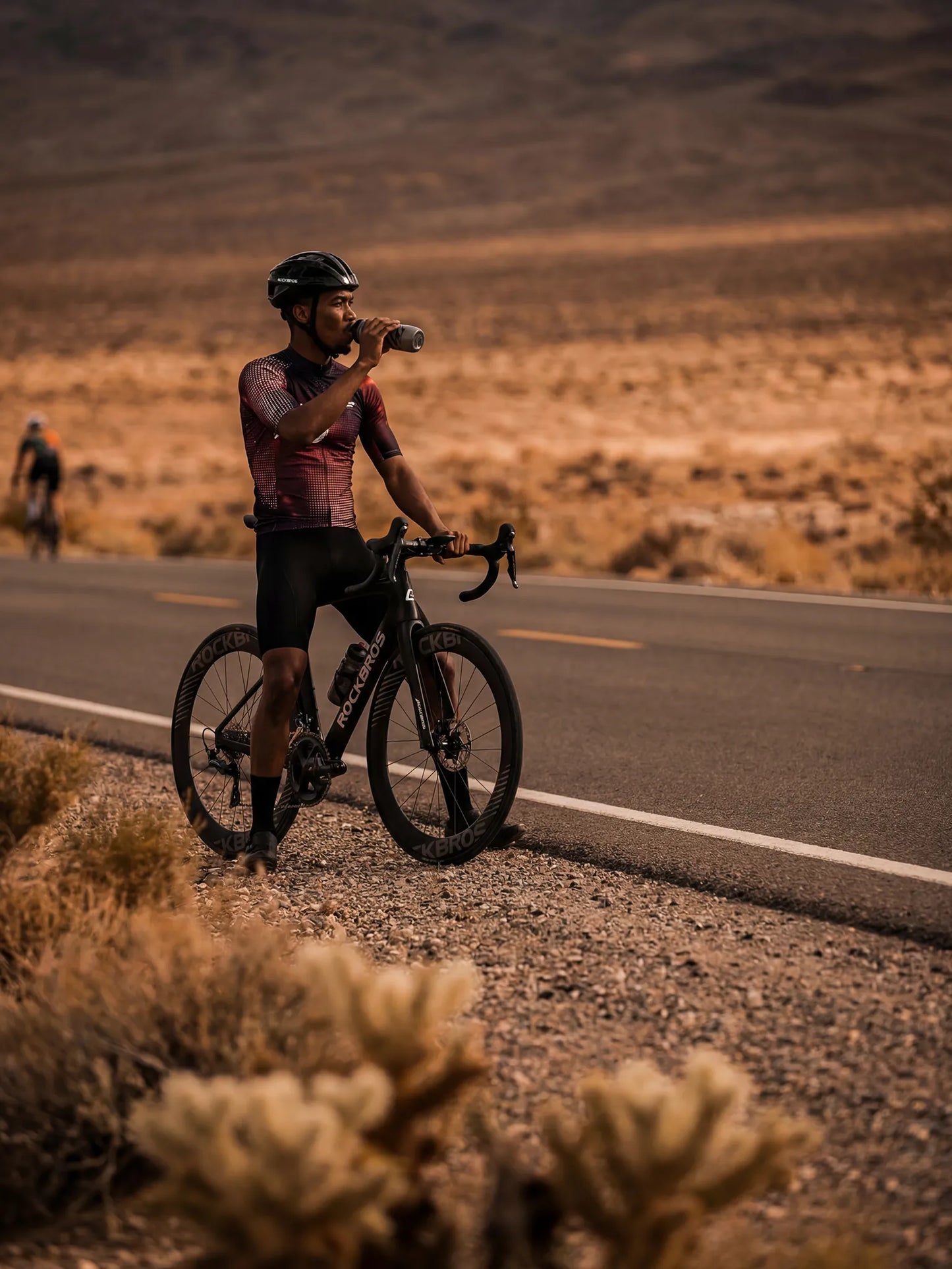 Men's Cycling Jersey-Cosmic Halftone