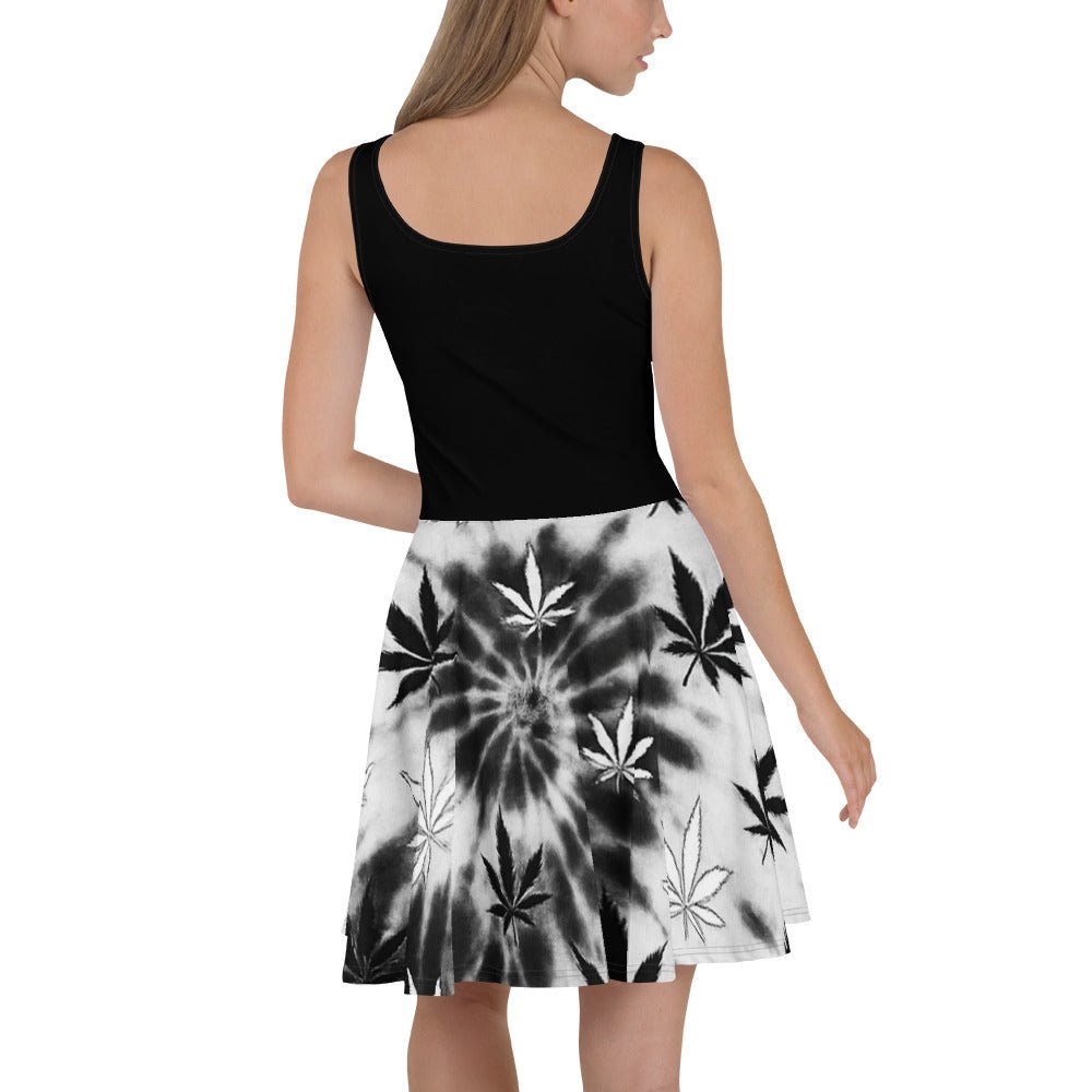 White and black Tie-dye Skater Dress