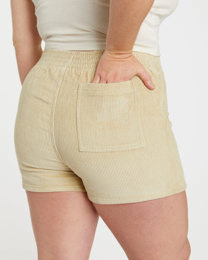 Women's Short (Sand)