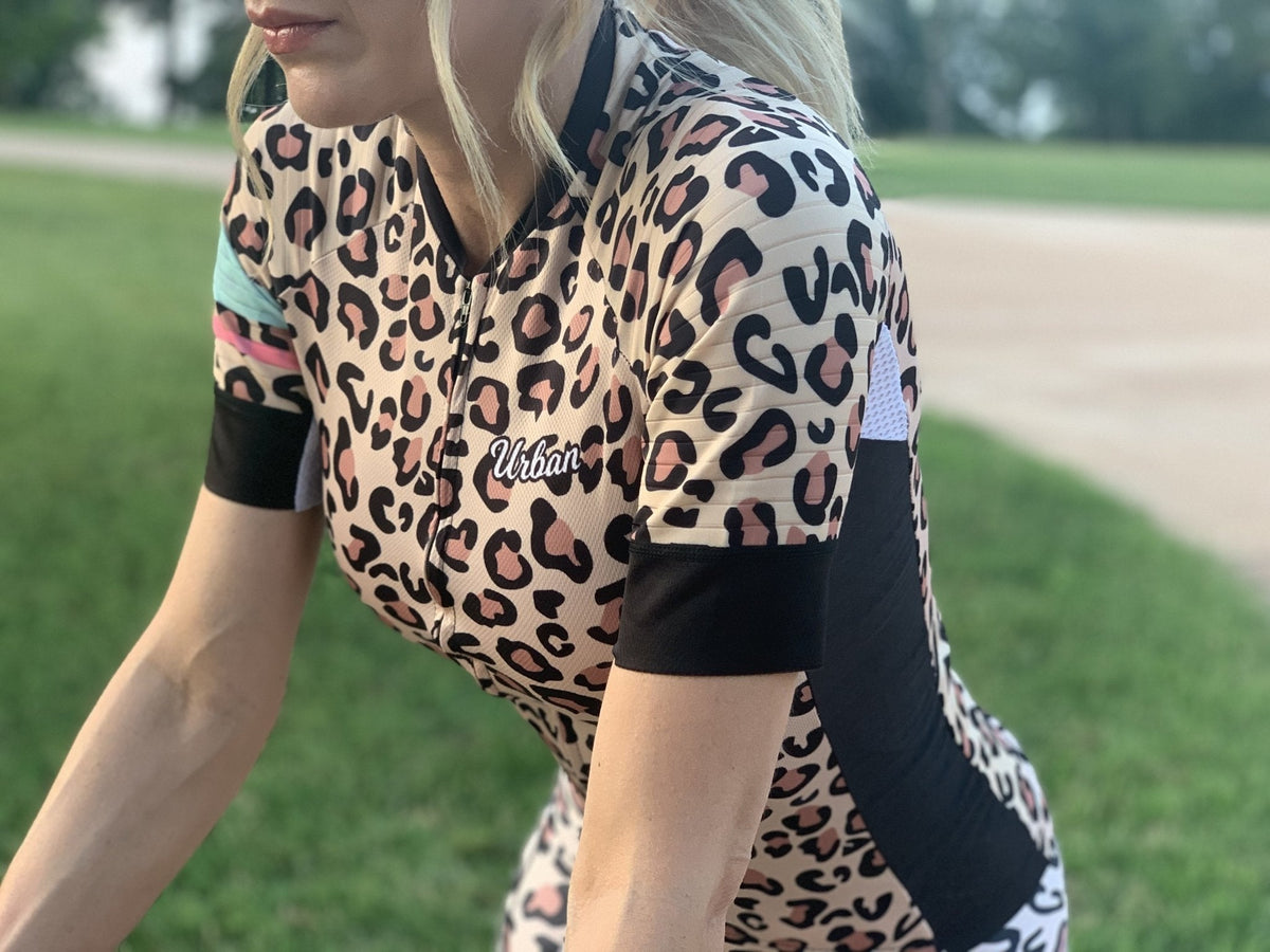 Women’s Urban Leopard Print Cycling Kit — Performance Jersey & Bib Shorts