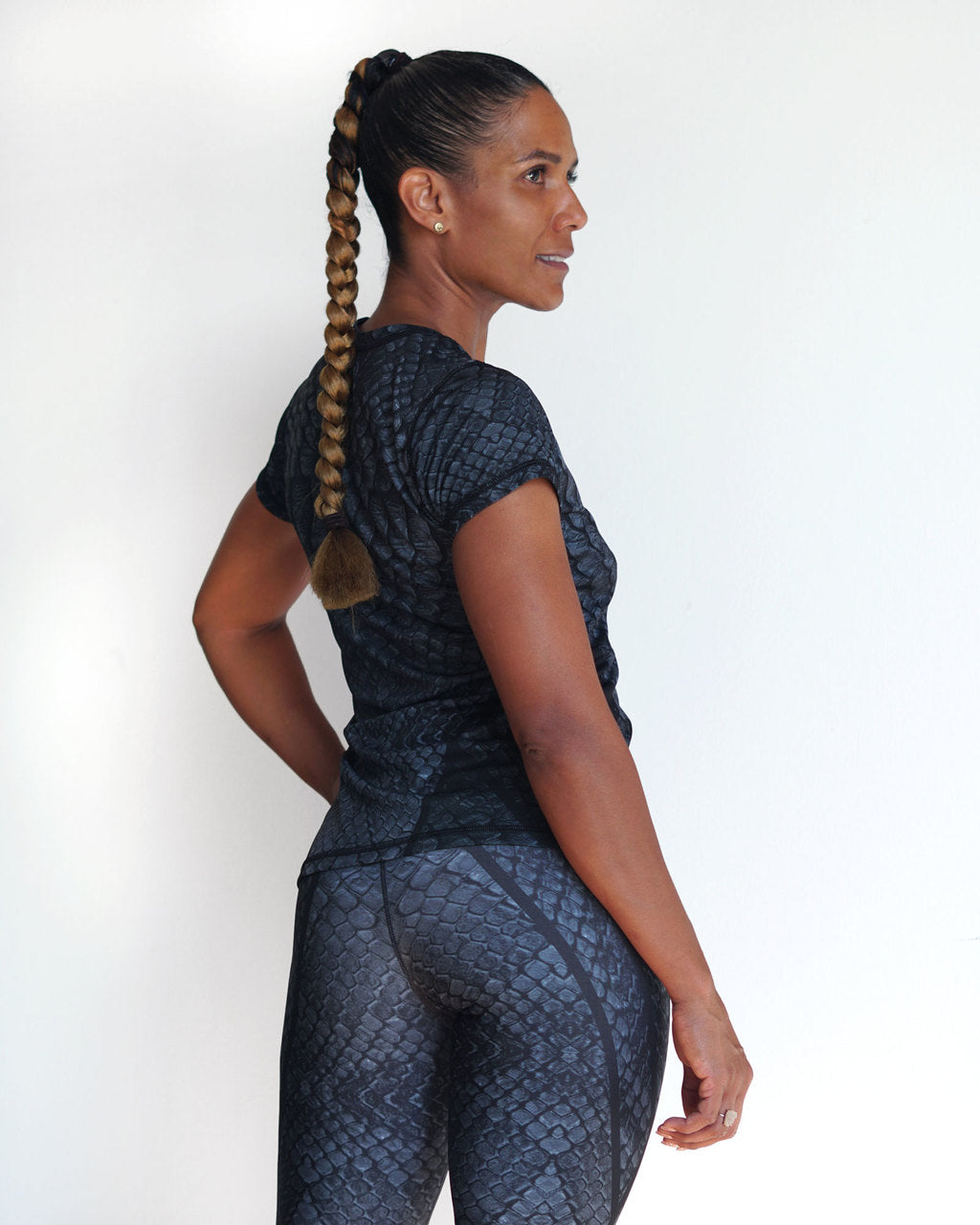 INKnBURN Women's Stealth Tech Shirt (X-Small)