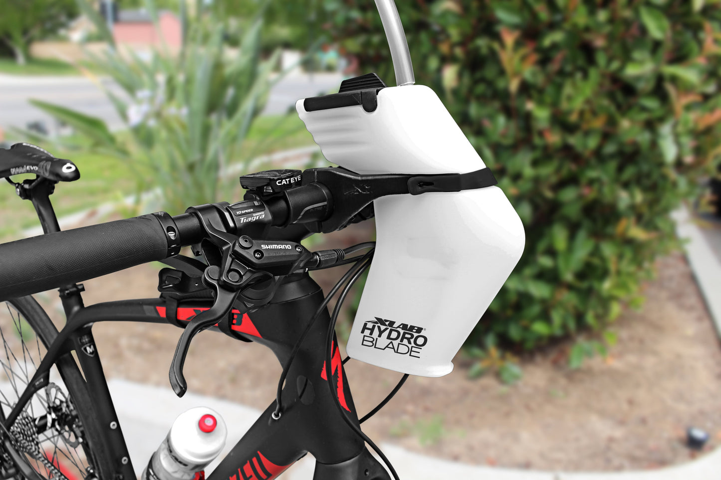 XLAB Hydroblade Vertical Hydration System Black - 50% OFF!