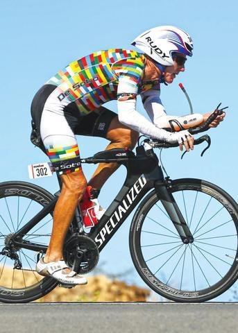 De Soto Sport Skin Cooler Arm Coolers 90 UVB (ACSC) - White (X-Small)